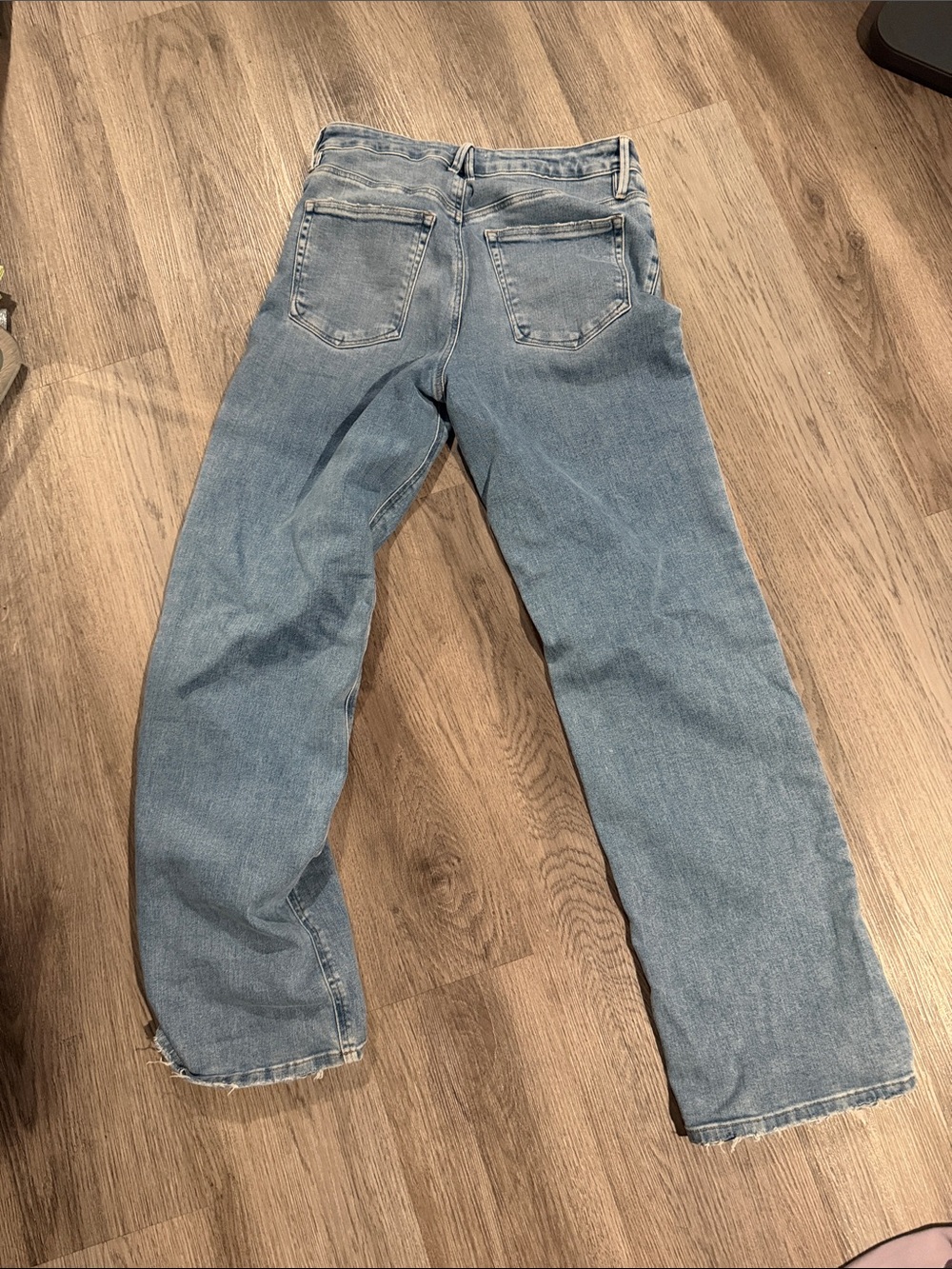 Good American women’s Light Blue Straight Jeans